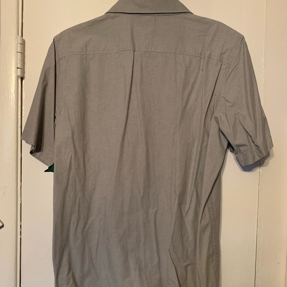 LRG button-up short sleeve - Picture 5 of 5